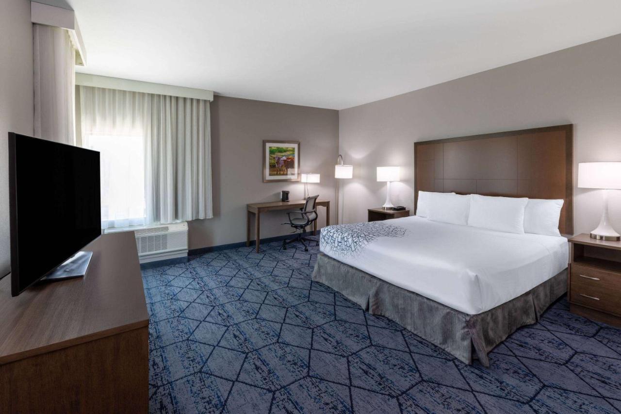 La Quinta Inn & Suites By Wyndham Round Rock Near Kalahari Kültér fotó